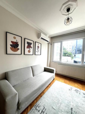 Modern 2-BR Apt near Yıldız Metro Station